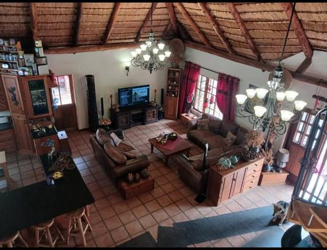 FARM FOR SALE IN MOPANE